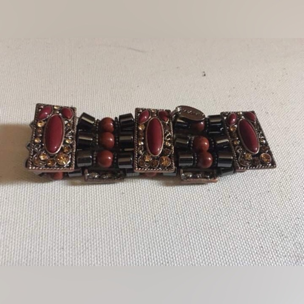 Great Condition Vintage Costume Jewelry Bracelet